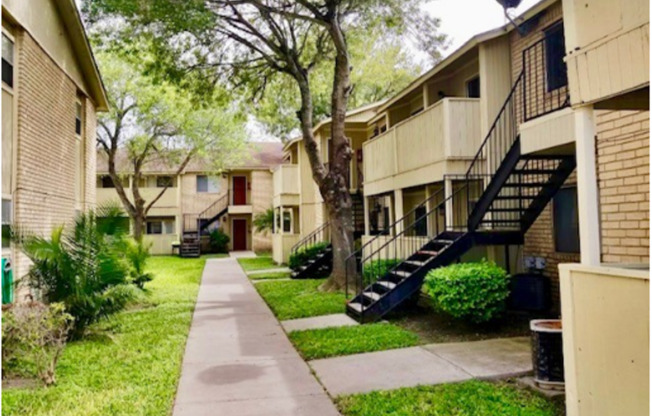 Skyline Apartment Homes
