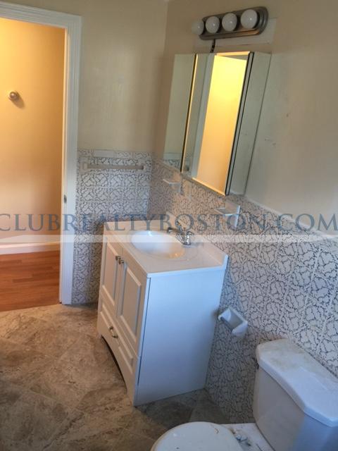 13 RUMFORD AVE