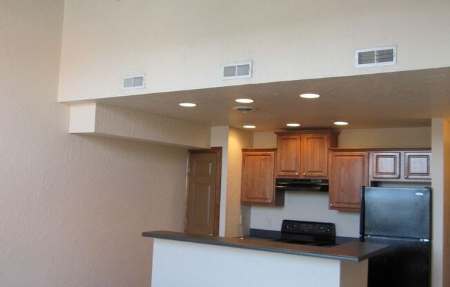 3 beds, 2 baths, 1,300 sqft, $1,575, Unit AW 110