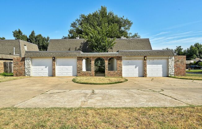 Spacious Backyard, 2 Car Garage, Close to NW Expressway!