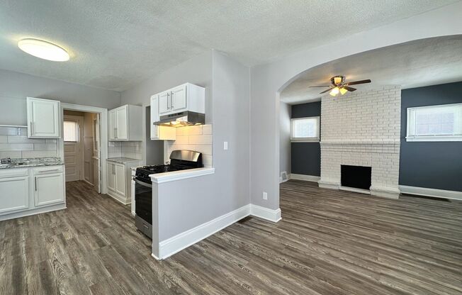 2 Bed & 1 Full Bath Ranch w/ Basement for Rent!