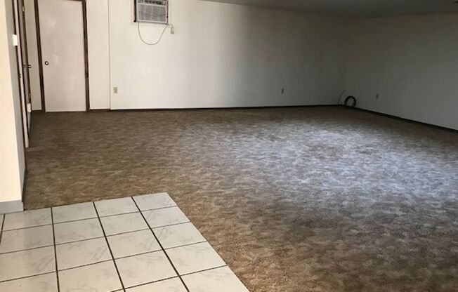 One Bedroom ground level apartment in Evans City area