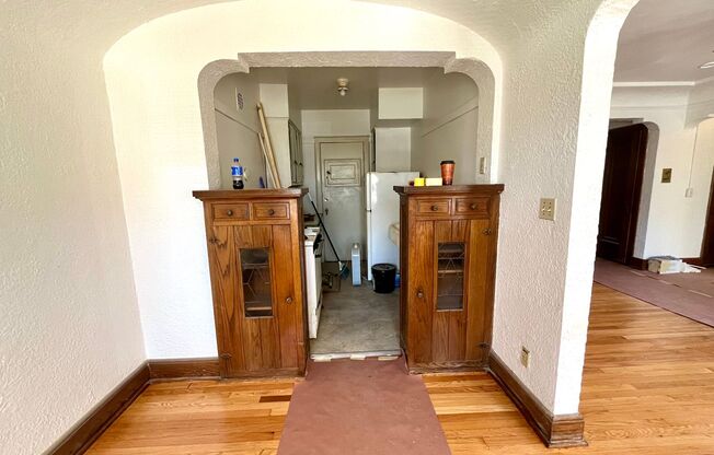 1428 E Capitol Drive