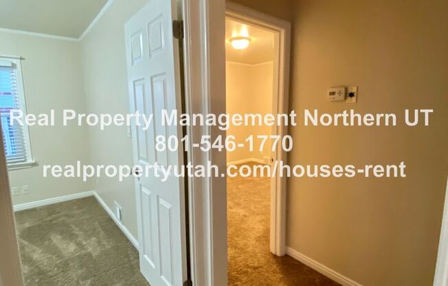 2 beds, 1 bath, $1,250