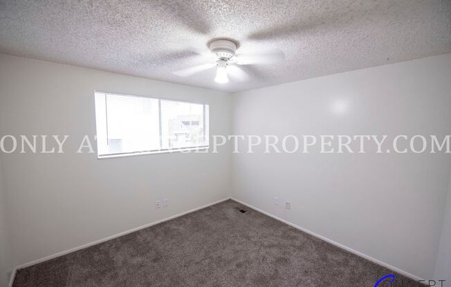 2 beds, 1 bath, 935 sqft, $1,249, Unit 28