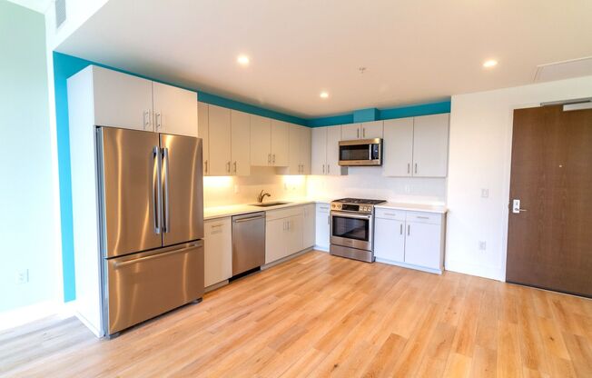 1 bed, 1 bath, $2,200, Unit # 703