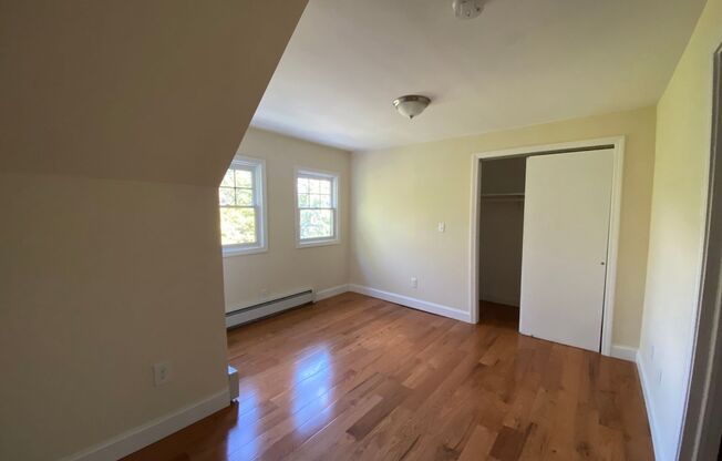 2 beds, 1 bath, 800 sqft, $1,500, Unit 293 #101