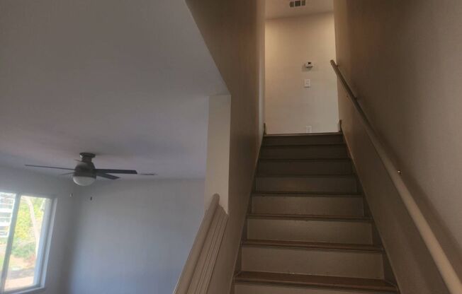 2 beds, 1 bath, 1,040 sqft, $1,750, Unit 583WD04