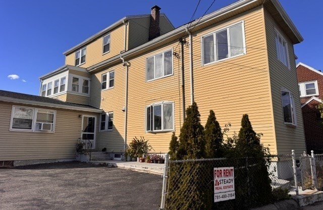 3 beds, 2 baths, 2,000 sqft, $3,150, Unit 2