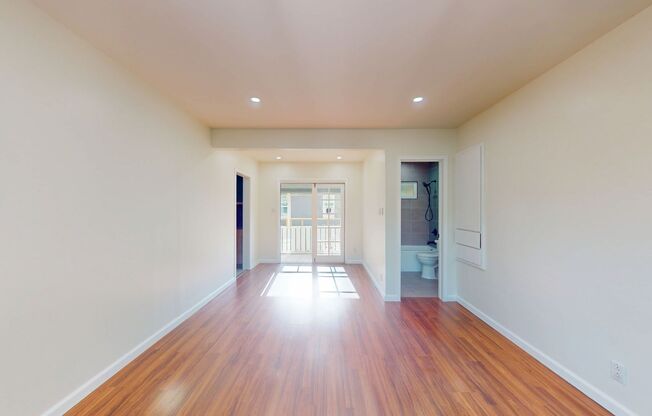 582Oak