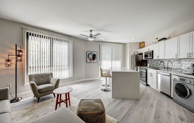 1 Bedroom Furnished Condo in Lake Las Vegas