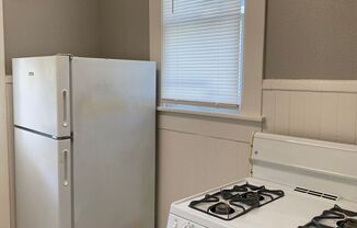 1 bed, 1 bath, 713 sqft, $850, Unit Unit 3