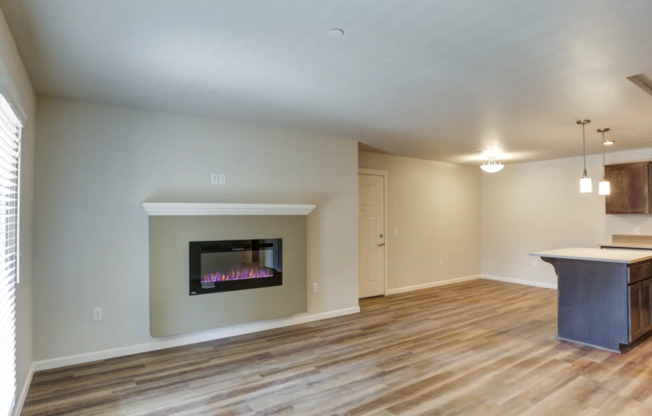 1 bed, 1 bath, 782 sqft, $1,700, Unit A-403