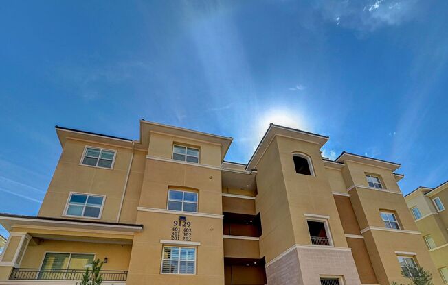 2 beds, 2.5 baths, $6,500, Unit # 302