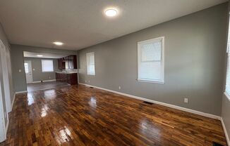 2 beds, 1 bath, $850