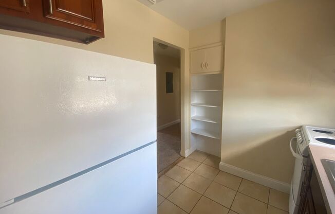 1 bed, 1 bath, $995, Unit 2753B