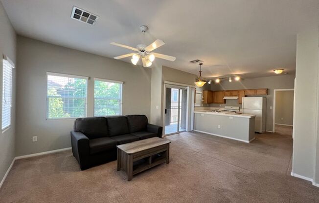 beautiful 2 bedroom condo