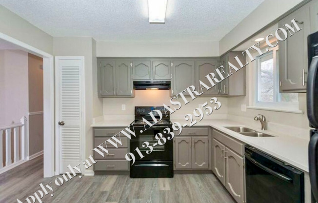 3 beds, 2 baths, $1,695