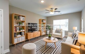 2 beds, 2 baths, 965 sqft, $1,379, Unit 5611-2B NE 80th Ter