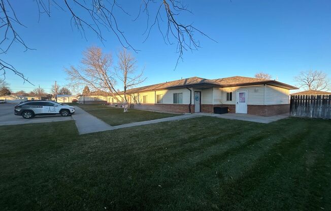 305 East N (Ogallala,NE) - Cedar Wood Apartments