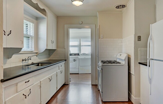 Well Maintained 2 Bedroom House