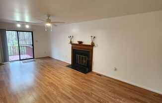 3 beds, 2 baths, $2,600