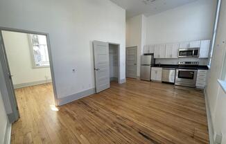 315 W 38 ST