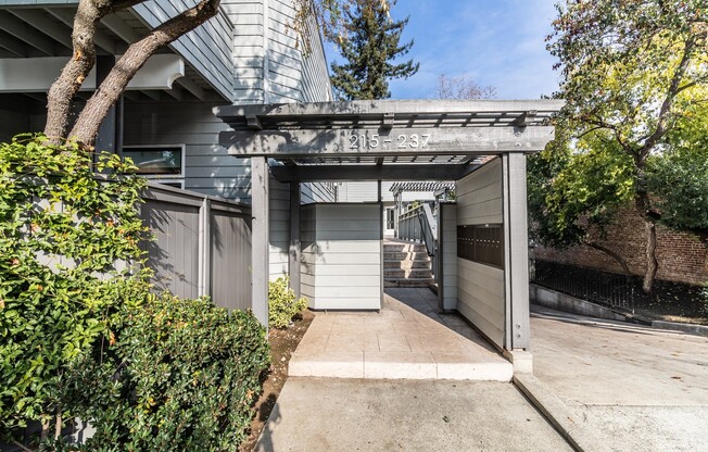 One-Of-A-Kind, Completely Remodeled 2 Bed 2 Bath Condo in Downtown Palo Alto