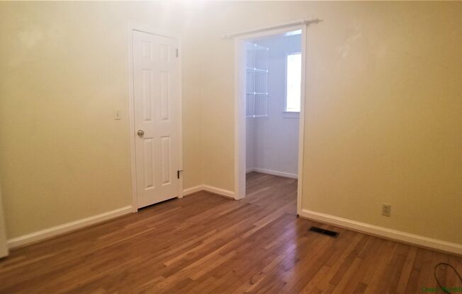 3 beds, 2 baths, $1,350