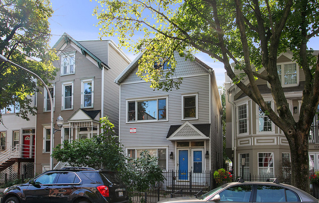 1337 W Fletcher