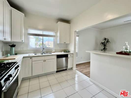 6081 Pickford PL