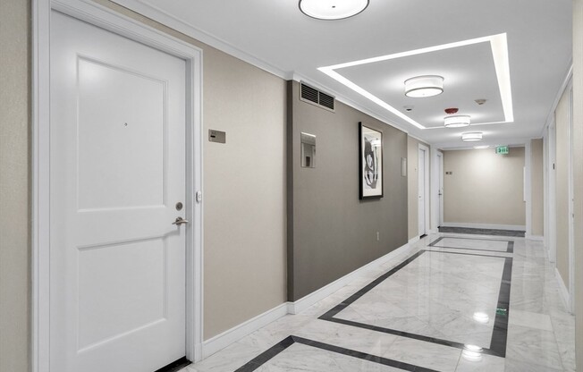 1 bed, 1 bath, 947 sqft, $3,300, Unit 12F