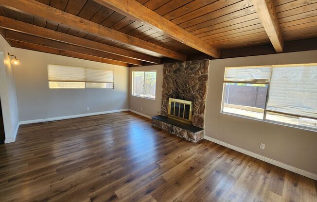 3 Bedroom Single Story House in San Carlos