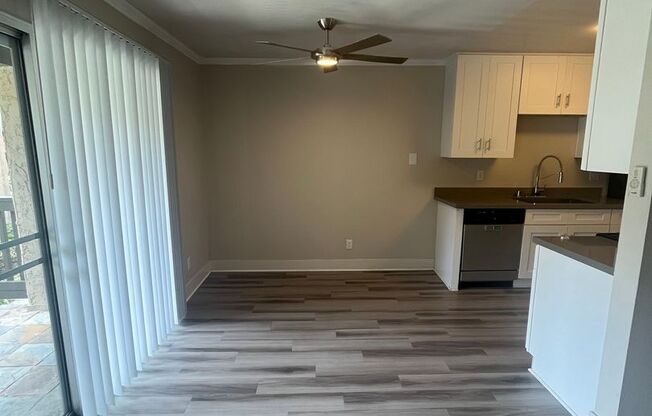 2 beds, 2 baths, 1,015 sqft, $2,795, Unit 215