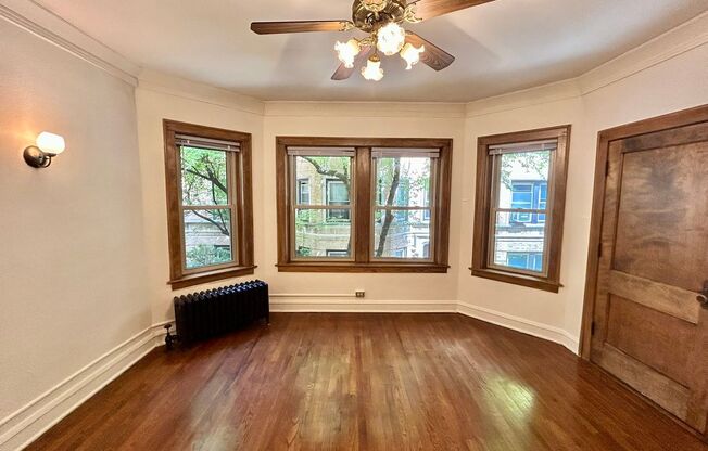 1 bed, 1 bath, 425 sqft, $1,865, Unit 233-120
