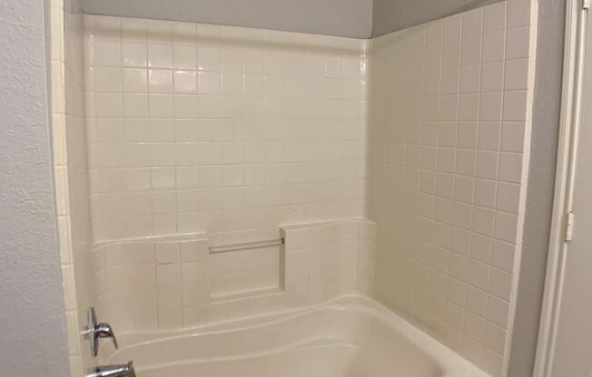 2 beds, 2 baths, $1,850, Unit Unit 224
