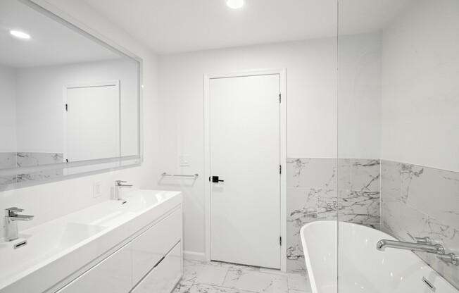 12 W 127 ST
