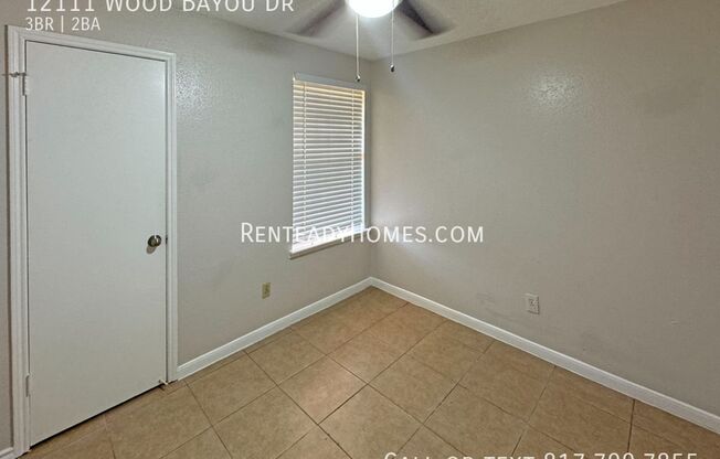 3 beds, 2 baths, $1,699