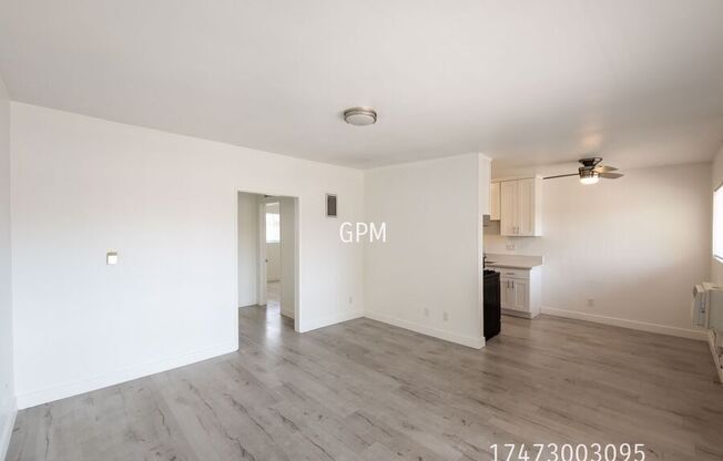 3272 ATWATER AVE
