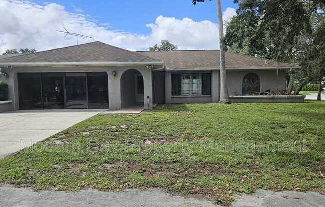 8185 OMAHA CIR