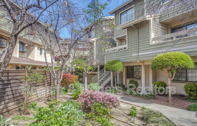 6977 CHANTEL CT