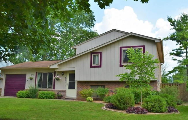 3 bedroom home with views of Green Oak Golf COurse