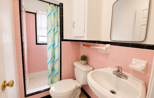 E Abram St LTR Apartments