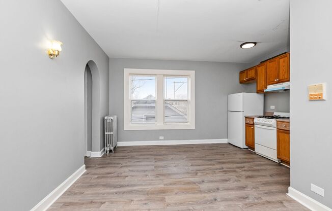 1 bed, 1 bath, 400 sqft, $1,950, Unit 4344 - 212