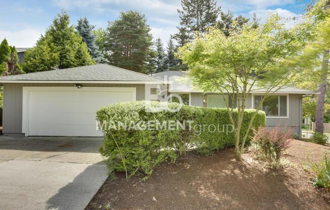 Updated NW Portland Home Close to Nike, Intel & High Tech!