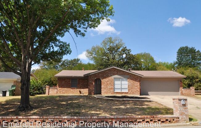 6983 Cox Lane