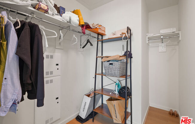 2 beds, 2 baths, 1,290 sqft, $4,900, Unit 2608