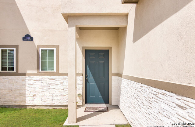 11111 belair DR