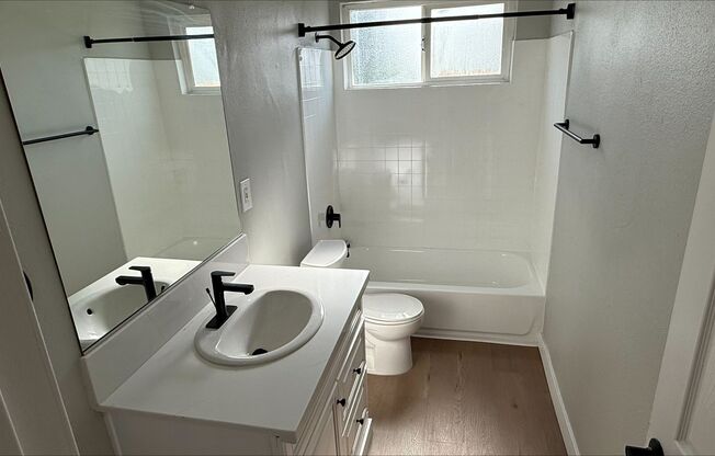 2 beds, 2 baths, 1,000 sqft, $2,985, Unit D63