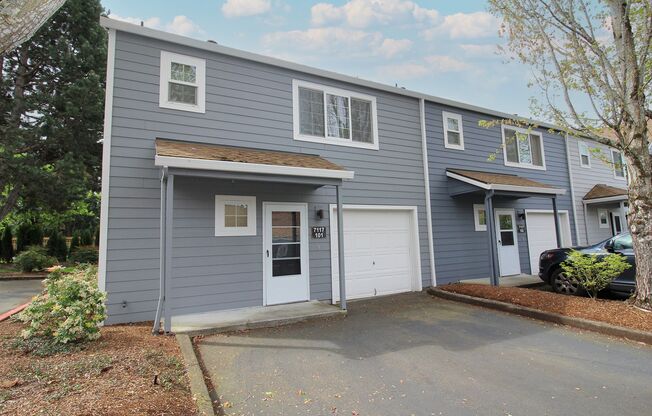 Fantastic 2 Bedroom, 2.5 Bathroom Orchard Hills Townhouse